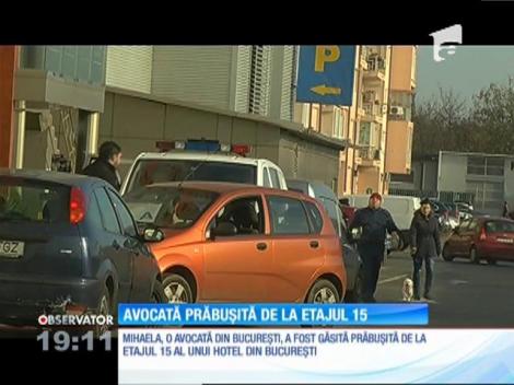 O avocată din Capitală a fost găsită în comă, în faţa unui hotel, după ce a căzut de la etajul 15