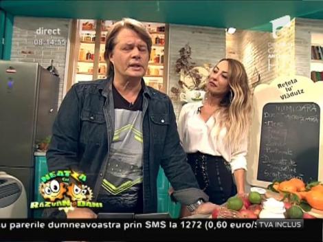 ”Inimioară dulce-acrişoară”, un chec umed şi foarte parfumat