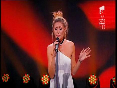 Se schimbă liniile pe scaunele „X factor”! Monica Prodea a cântat perfect și și-a eliminat o adversară redutabilă!