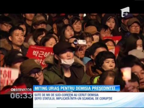 Sute de mii de oameni au participat, în capitala Coreei de Sud, la un uriaş miting pentru a cere demisia preşedintei republicii