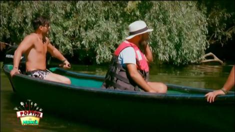 Liviu, Andrei şi Cosmin, cei trei crai de la Răsărit, în costumul lui Adam! Nea' Mărin a rămas mască: ”Și-au dat pantalonii jos!”