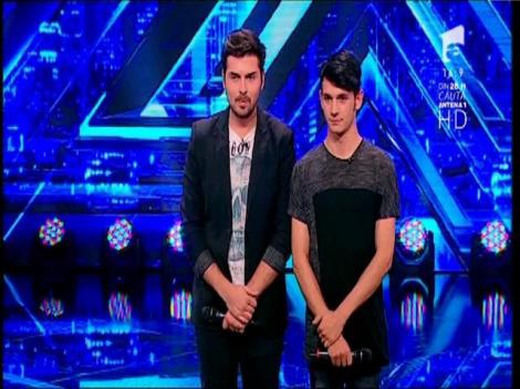 Bogdan şi Mugurel, înlocuiți pe scaunul de la X Factor de către Alecu şi Răzvan!
