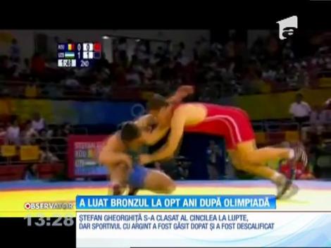 Surpriză de proporţii pentru un sportiv român - a primit medalia olimpică la 8 ani după ce a luptat