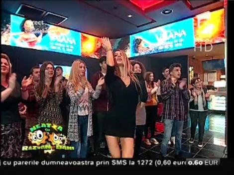 Elena Ionescu feat. Glance - Cinema