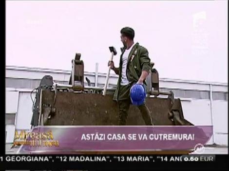 Dorian Popa, pe un buldozer și cu un baros în mână!: ”Vom face ravagii, la propriu, peste tot!”