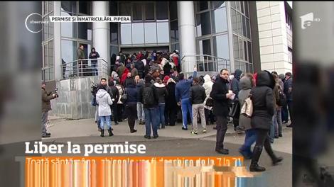 Ghişeele de la Serviciul de permise auto din Pipera vor fi deschise până târziu