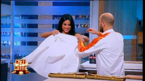 S-a întors roata: ”Uuu, sexy, sexy, mergem la... Scărlătescu!” Chefii i-au adus-o pe Cruduța în echipă, iar ea a venit fără... lenjerie intimă!
