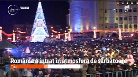 România a intrat în atmosfera sărbătorilor de iarnă