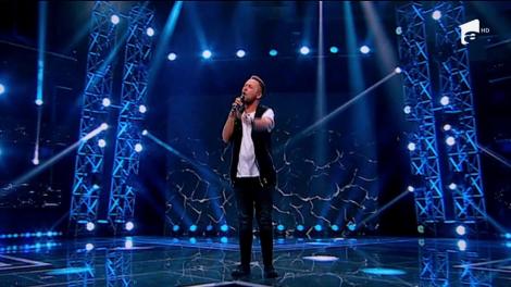 DUEL: Mihaela Mihai - De-ai fi tu salcie la mal. Vezi aici cum cântă Johnny Bădulescu, la X Factor!