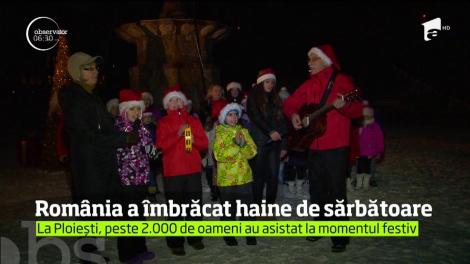 În ţară, luminile festive de sărbători au fost aprinse chiar în ajun de Moş Nicolae