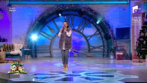 Theo Rose - ”Aprinde Luna”