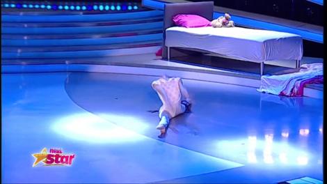 Yasmina Butilă, oare chiar ești făcută din „carne și oase”?! Sia, iat-o, ea îți poate înlocui dansatoarea! Juriu, la unison: „Câtă grație, asta înseamnă SCLIPIRE!”