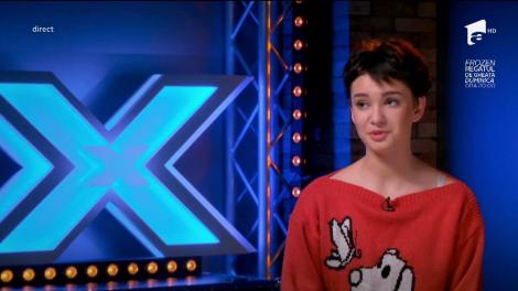 O concurentă de la X Factor are sentimente pentru Carla's Dreams: ”Sper că mă iubește!”