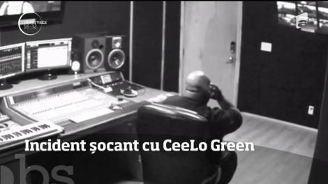 Incident șocant cu rapperul CeeLo Green. Telefonul artistului îi explodează la ureche!