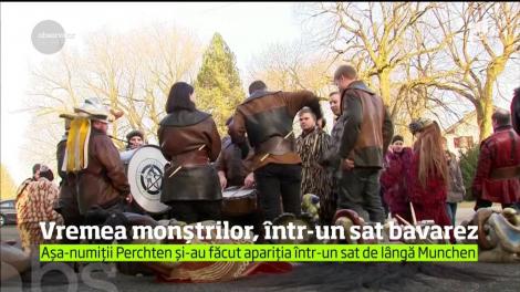 Monştrii au ieşit la plimbare pe străzile unui sat din Bavaria