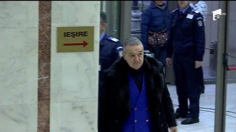 Clubul de fotbal Steaua nu mai are voie să folosească numele