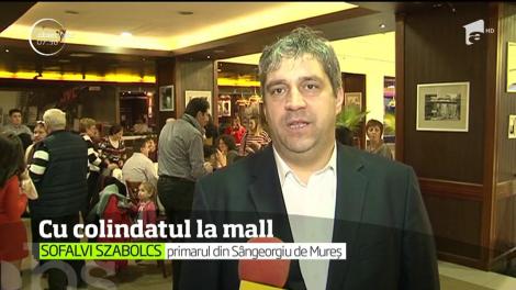 Cu colindul la mall