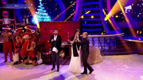 FreeStay, alături de juriul "Te cunosc de undeva", vă colindă în noaptea sfântă de Ajun. Primiți cu colindul?