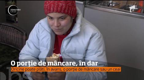 O porţie de mâncare, în dar