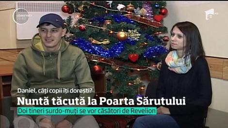 Doi tineri surdo-muţi din Gorj se vor căsători de Revelion, sub Poarta Sărutului
