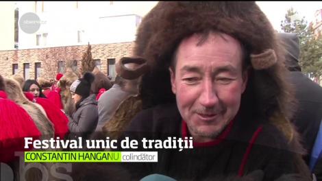 Urşii din Comăneşti aduc presa internaţională la noi în ţară