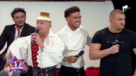 Recunoşti vedeta din spatele măştii? Beast din X-Men cântă dumnezeiește „Căsuța noastră, cuibușor de nebunii!”