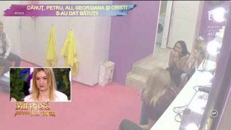 Ana-Maria şi Georgiana s-au războit în noaptea de Revelion! !