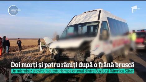 Doi morţi şi patru răniţi după o frână bruscă