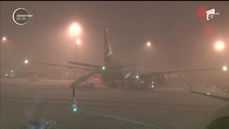 Sute de zboruri de pe aeroportul principal din Istanbul au fost anulate