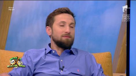 Dani, știi că am trecut în 2017, da? Matinalul, vrăjit de o domnișoară în noaptea dintre ani: "Am ratat ora 12..."