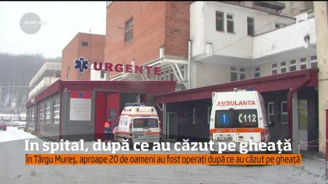 În spital, după ce au căzut pe gheață