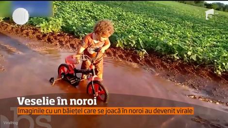 VIDEO VIRAL! Aşa-i că ai fi vrut să faci şi tu asta?! Isprava unui băieţel face înconjurul lumii: Cum să te joci în noroi în stil mare