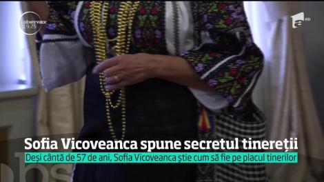 Marea solistă de muzică populară, Sofia Vicoveanca, şi-a făcut cont pe Facebook!