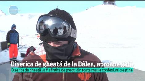 Biserica de gheață de la Bâlea Lac, aproape gata