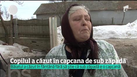 Un copil de zece ani a căzut într-o fântână adâncă de 16 metri