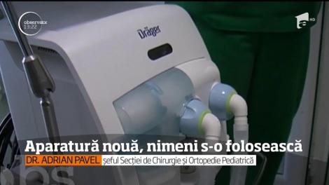 Aparatură nouă la Spitalul de Urgență din Arad unde nimeni nu o folosește