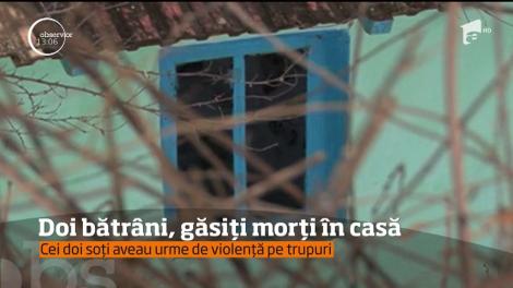 Doi bătrâni din Vaslui au fost găsiți morți în casă. Cei doi aveau urme de violență pe trupuri