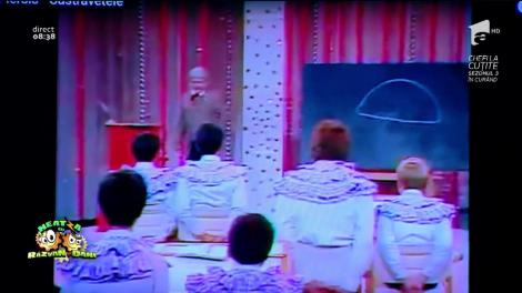 Smiley News: ”Eu am să iau nota 10 cu castravetele, o să vedeți!” La mulți ani, Florin Piersic! Maestrul împlineşte astăzi 81 de ani