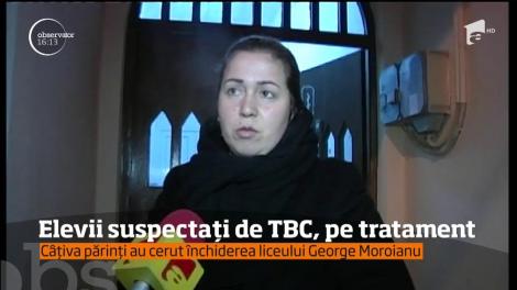 Cazul profesoarei de engleză din Săcele, bolnavă de tuberculoză, creează în continuare discuţii tensionate
