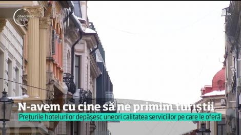 Patronii plâng după angajaţi, însă tot mai mulţi ospătari sau cameriste preferă să muncească afară, pe un salariu decent