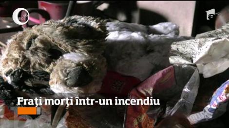 Casa unei familii cu 4 copii a luat foc în Bacău
