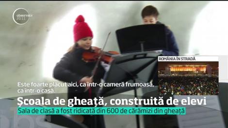 Școala de gheață, construită de elevi