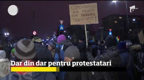 Antreprenorii români s-au întrecut să îi ajute pe cei care au ieşit în faţa Guvernului