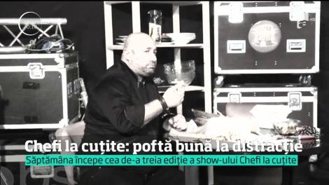 ”Scărlătescule, ia cu mâna, tată!” Nimic nu se compară cu un parizer cu muştar. Chefii, prinși în timp ce se ”desfată” românește
