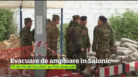 O bombă descoperită în urma unor săpături, într-o benzinărie din orașul Salonic, a dus la evacuarea a 75.000 de oameni
