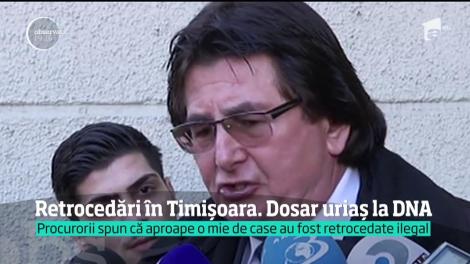 Actualul primar al Timişoarei, Nicolae Robu, dar şi fostul edil, Gheorghe Ciuhandu, sunt suspecţi de abuz în serviciu