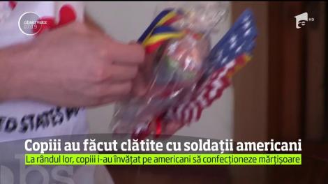 Copiii de la o grădiniţă din Constanţa au făcut clătite alături de soldaţii americani