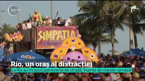 În aşteptarea carnavalului! La Rio de Janeiro s-a deschis "sezonul" petrecerilor de stradă