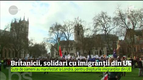 Britanicii, solidari cu imigranţii din UE