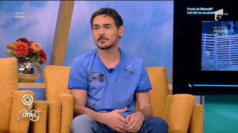 Smiley News! Karate Cock face furori pe net: Cocoşul karatist, vedetă în "Sport sângeros"